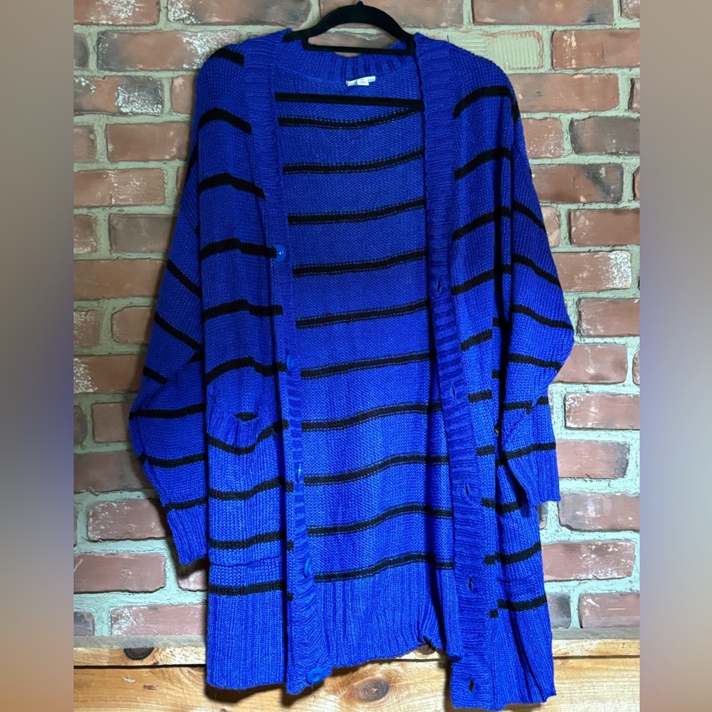 Medium Lularoe Cardigan